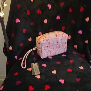 Heart and Eiffel Tower Patterned Pink Wristlet Zipper Bag